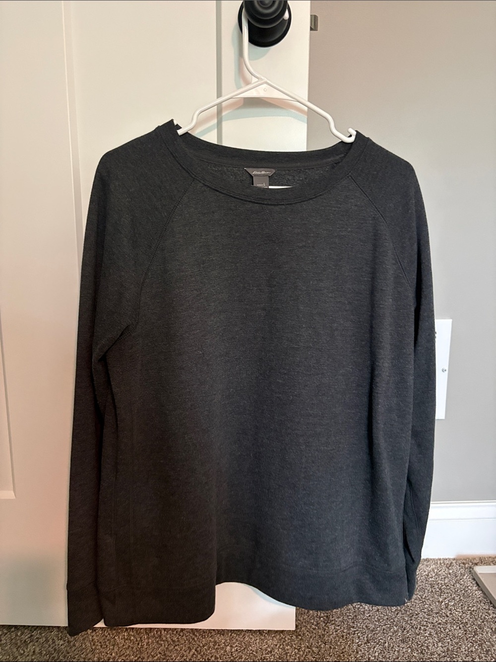 Eddie Bauer Women’s Charcoal Gray Crewneck Sweatshirt